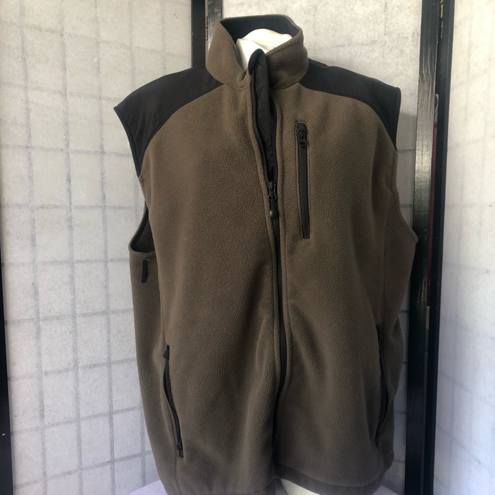 Eddie Bauer mens  XL to live green warm fleece vest with zipper